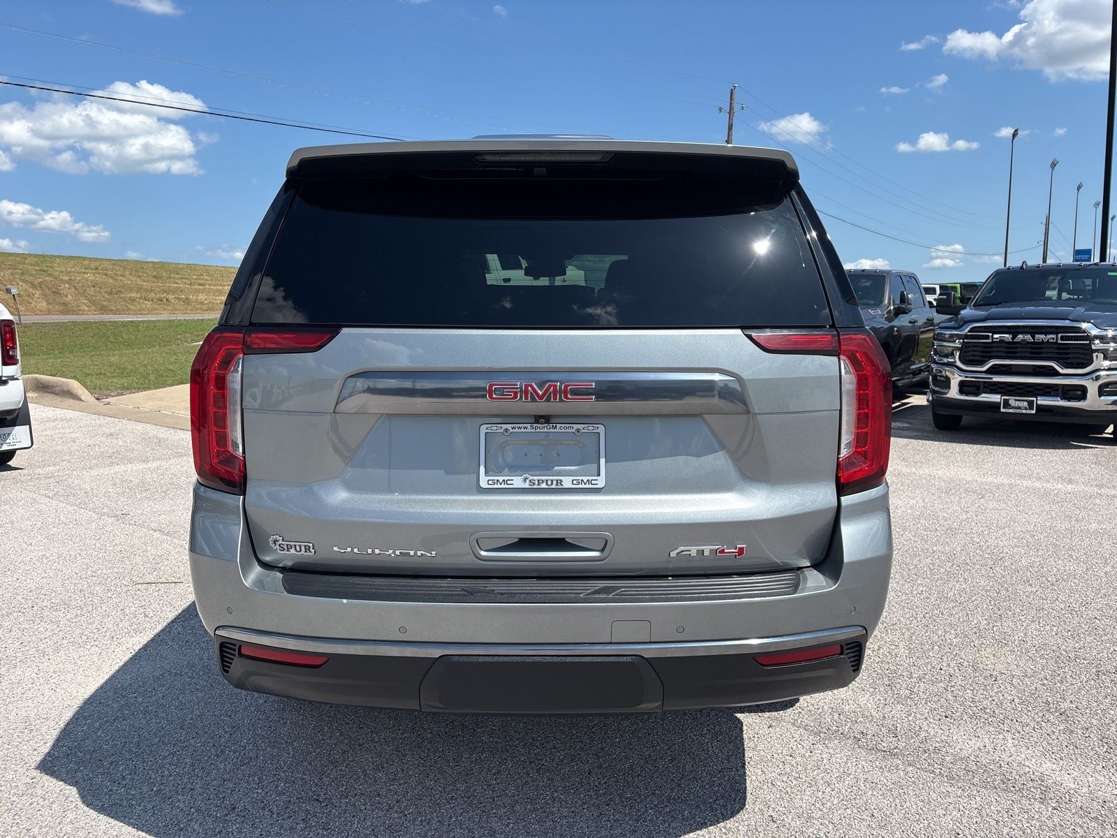 2024 GMC Yukon — detail view
