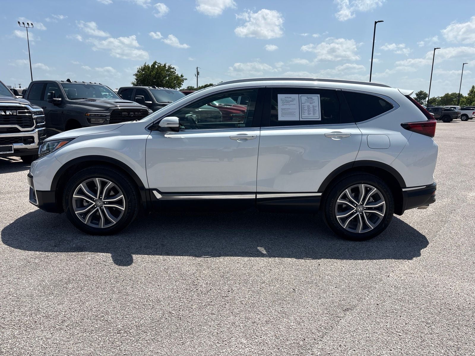 2022 Honda CR-V — side profile view