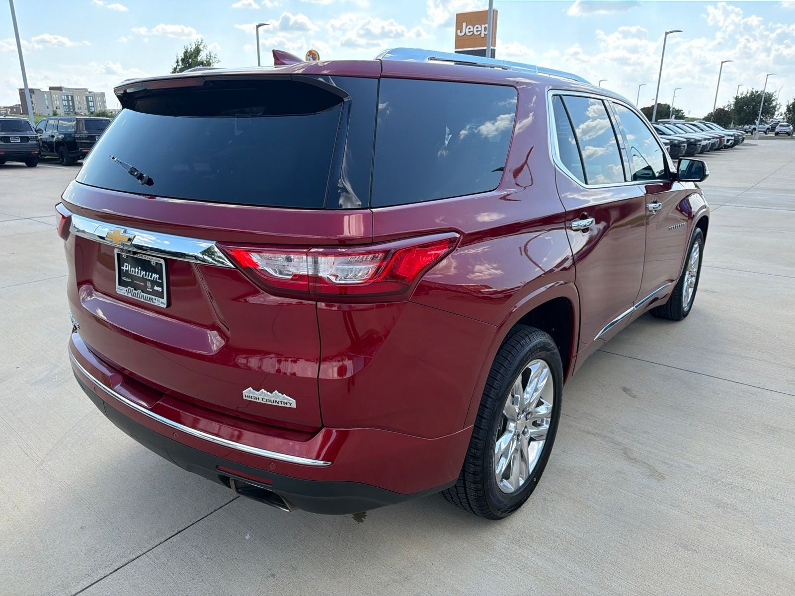 2020 Chevrolet Traverse — detail view
