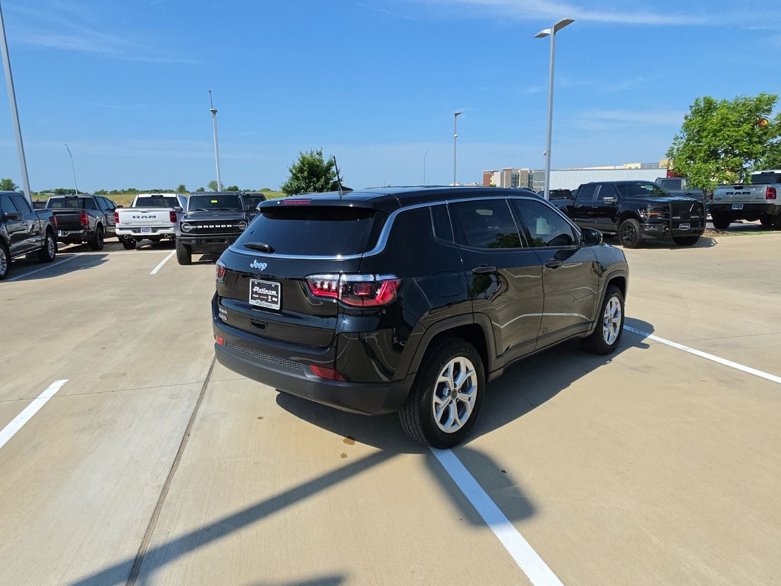 2025 Jeep Compass — detail view