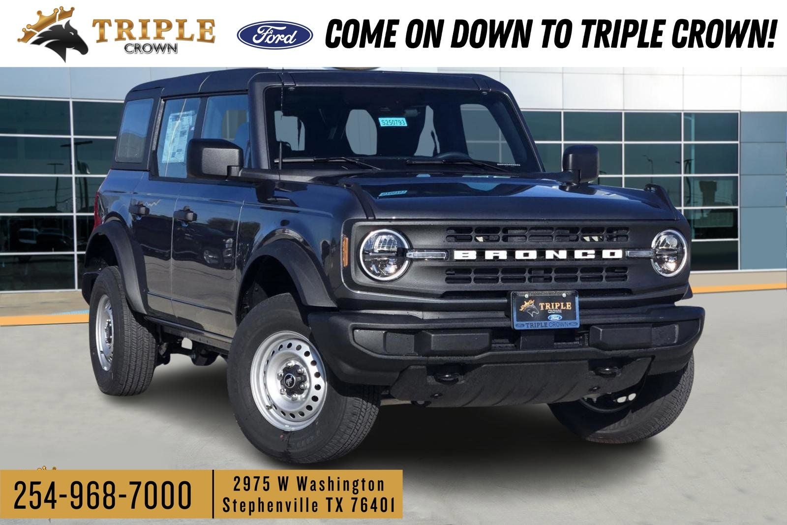 2025 Ford Bronco Base in Carbonized Gray Metallic — front three-quarter view