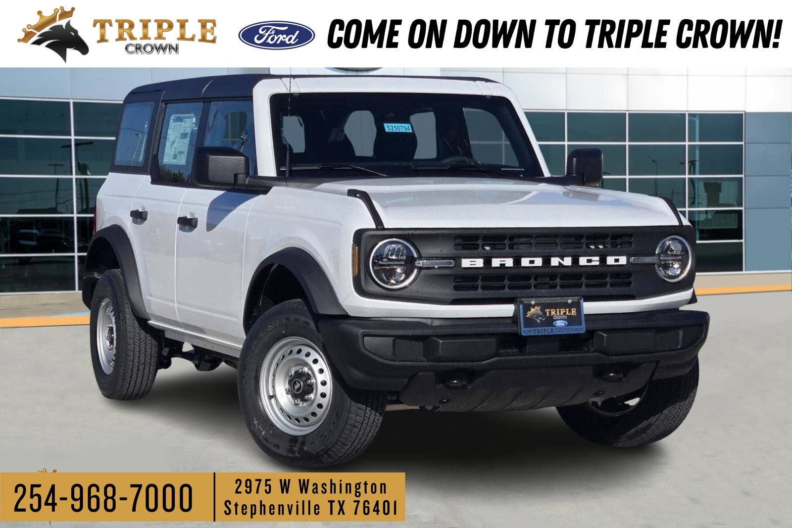 2025 Ford Bronco Base in Oxford White — front three-quarter view