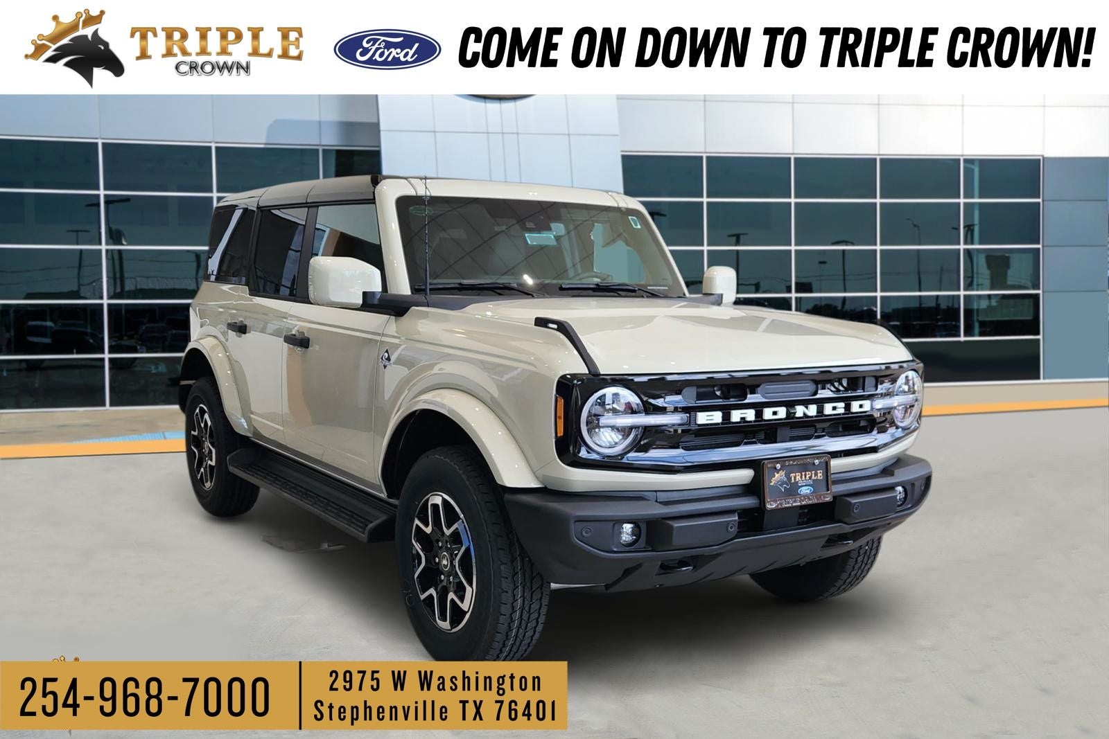 2026 Ford Bronco Outer Banks in Desert Sand — front three-quarter view