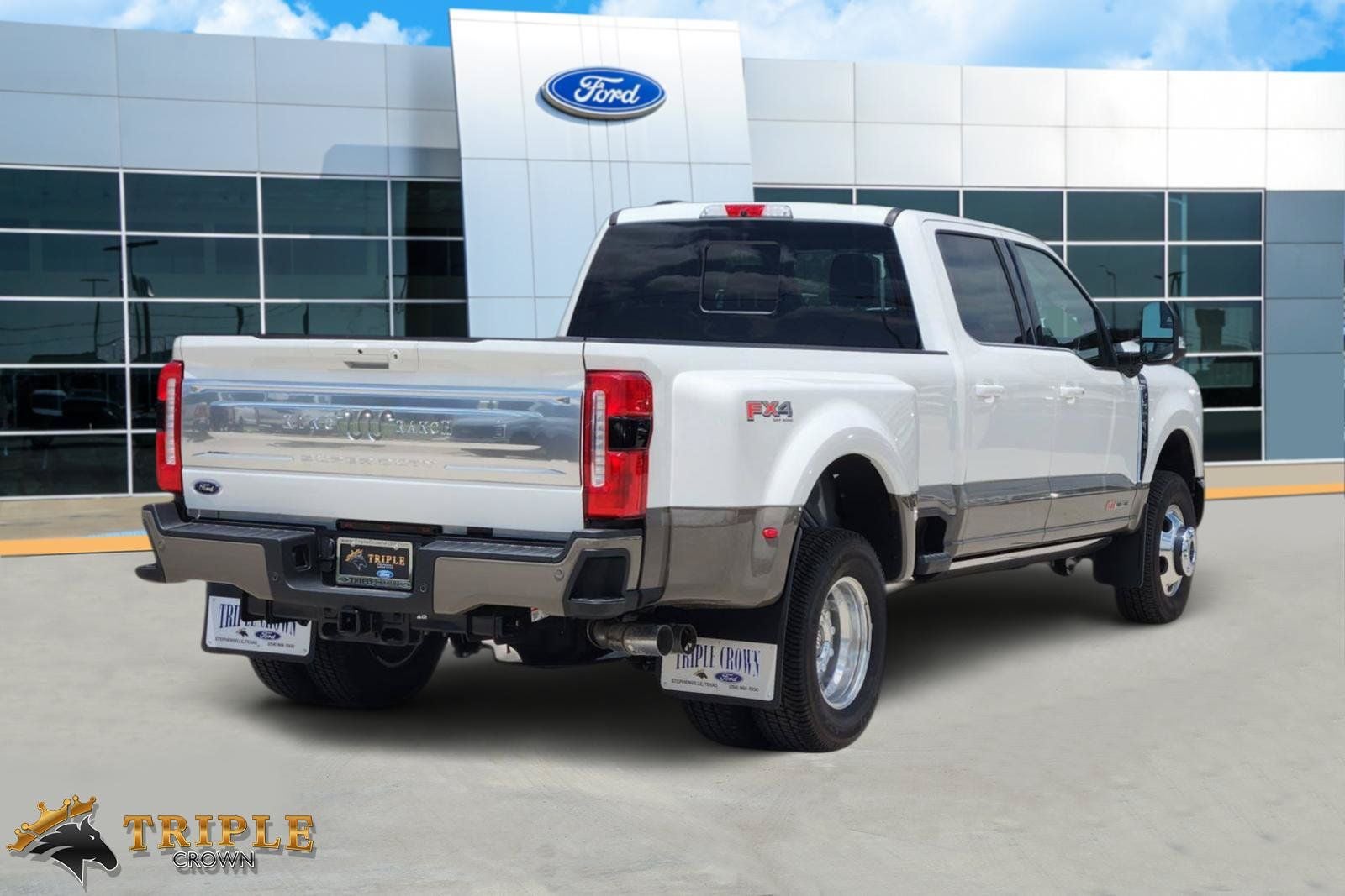 2026 Ford F-350SD — detail view
