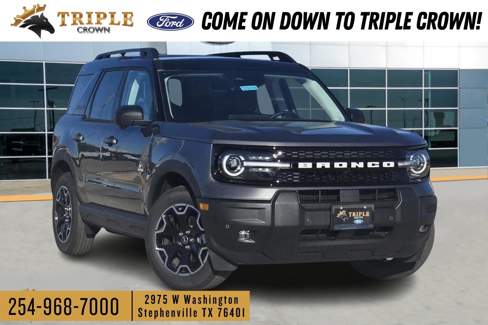 2025 Ford Bronco Sport Outer Banks in Carbonized Gray Metallic — front three-quarter view