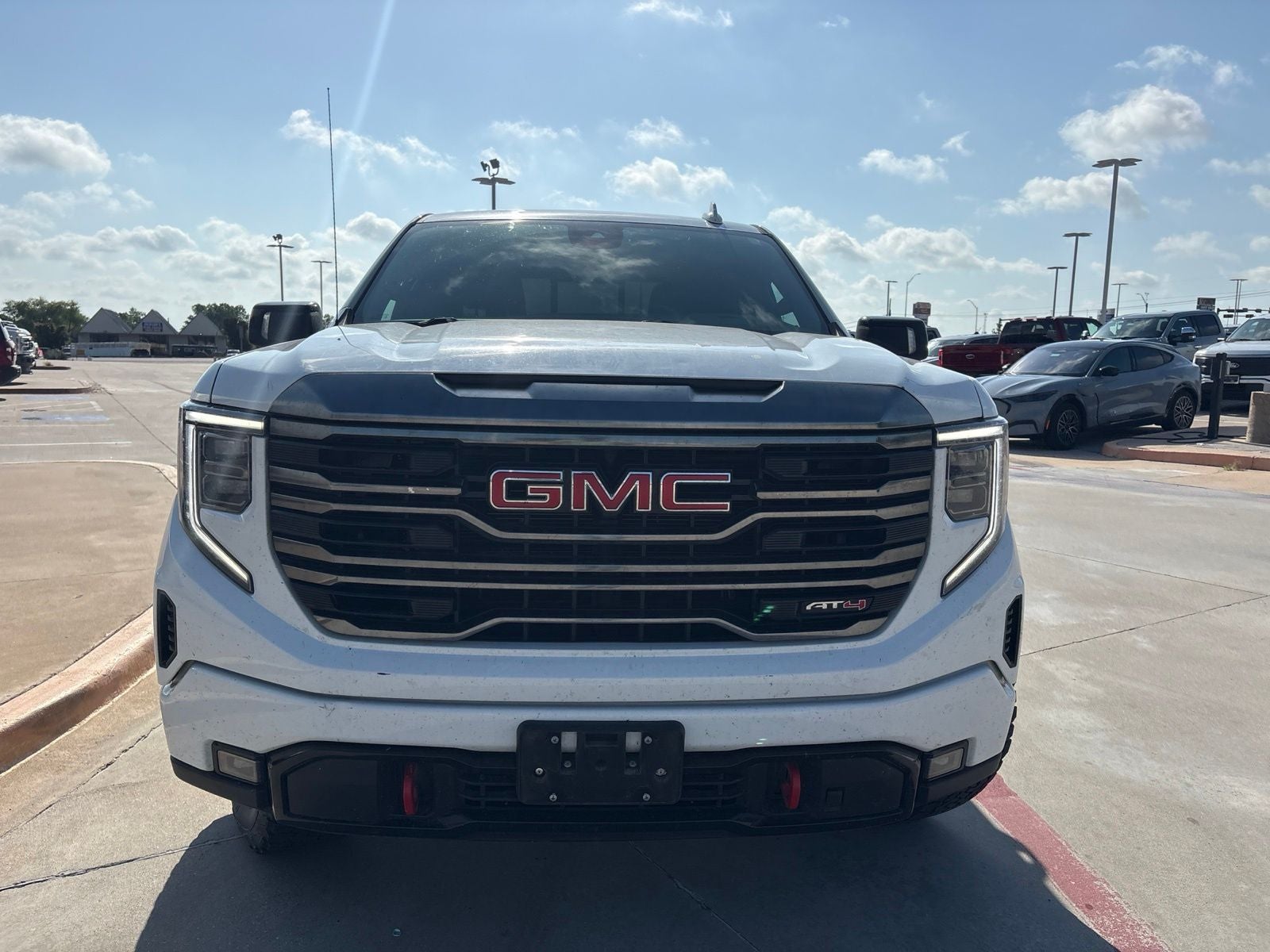 2022 GMC Sierra 1500 — side profile view