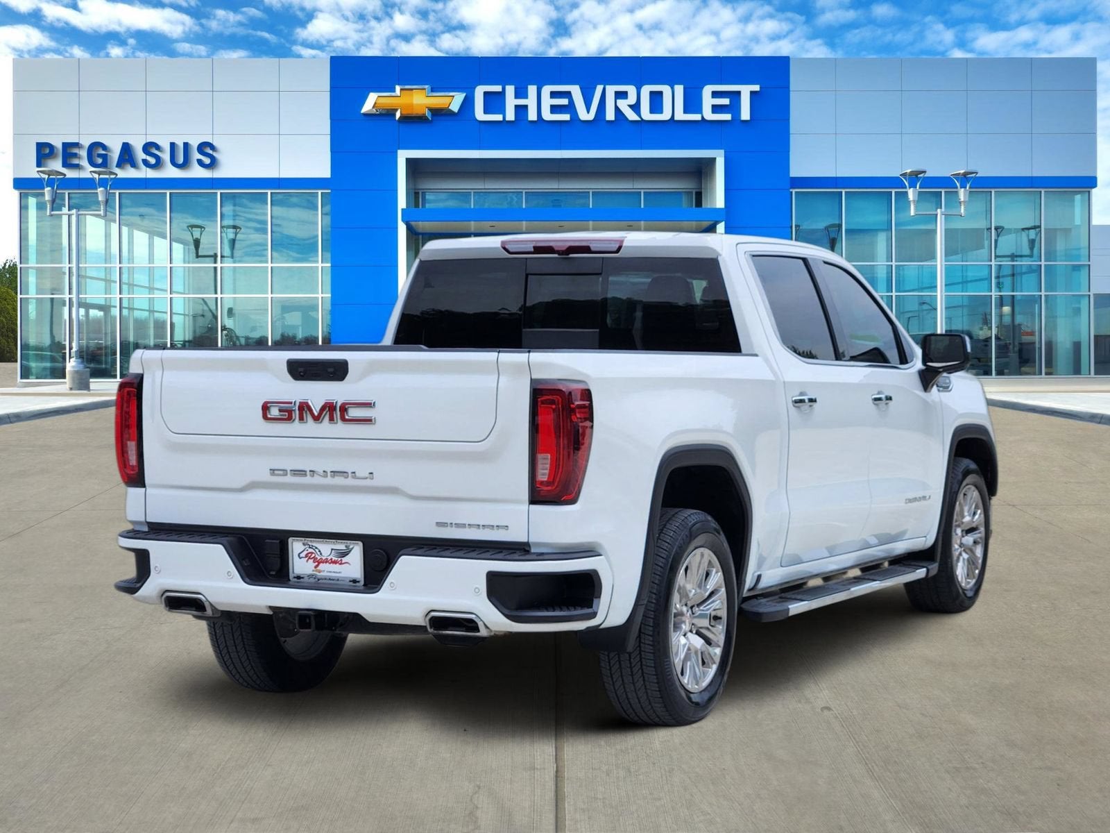 2024 GMC Sierra 1500 — interior view