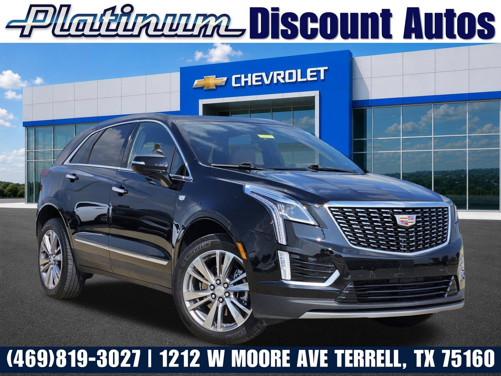 2025 Cadillac XT5 Premium Luxury in Stellar Black Metallic — front three-quarter view
