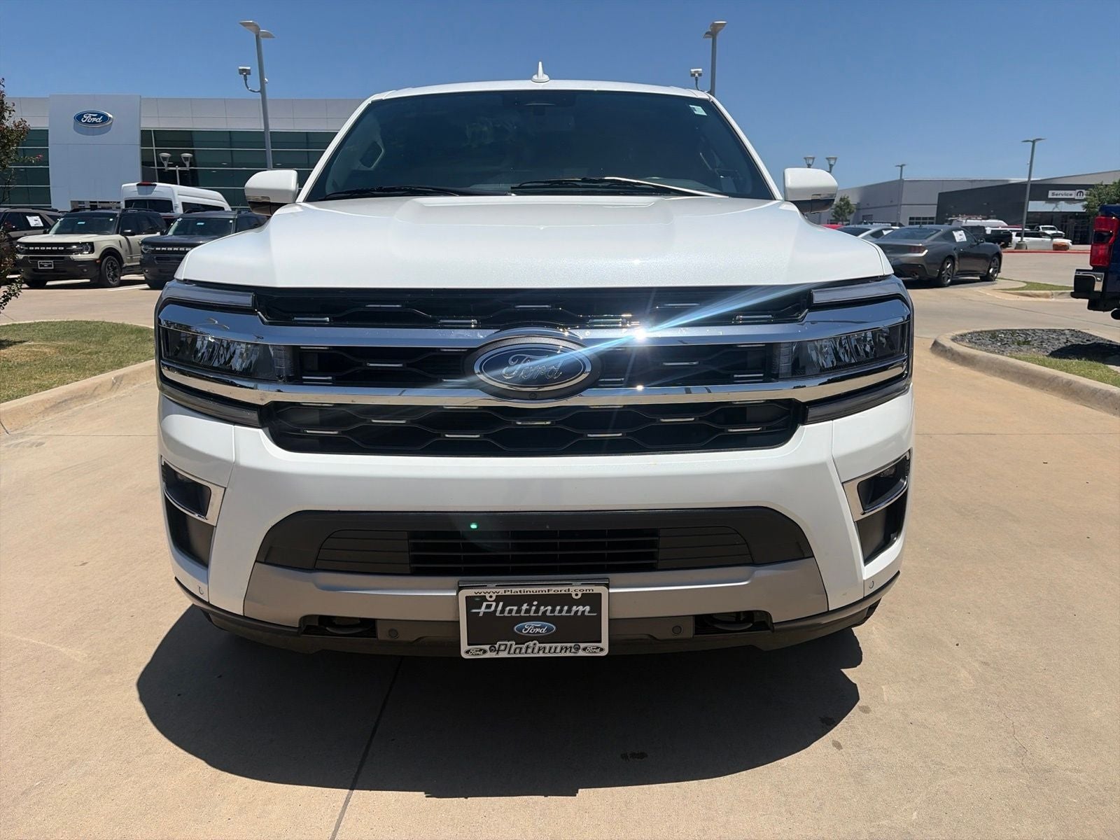 2023 Ford Expedition Max — side profile view